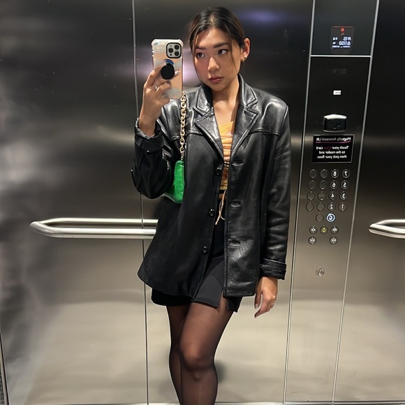 Meet your Posher, Natasha - Picture 1 of 3